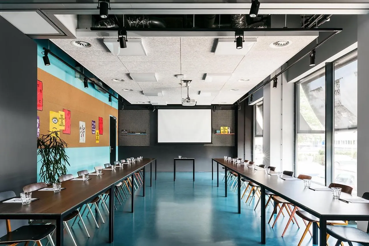 Hotel The Social Hub Amsterdam West 4 Star